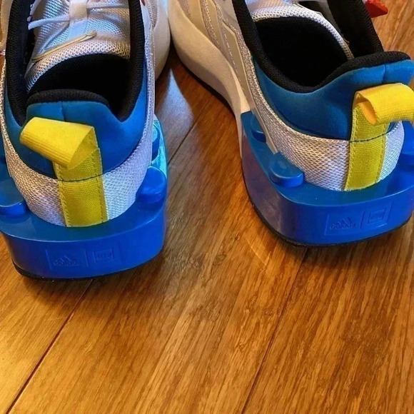 Adidas Lego sneakers Big Kid size 6 great condition - Picture 5 of 7